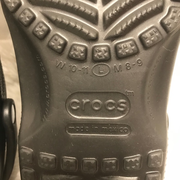 CROCS Black Slip On Clogs Unisex Large - Picture 6 of 6